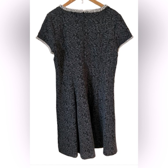 Karl Lagerfeld blk rose jacquard knt s/s pearl detail ft n flr drss SZ 14 luxury - Picture 5 of 11